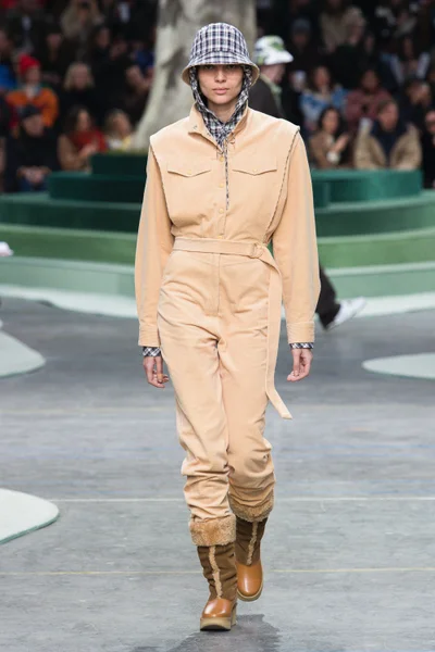 Look 21